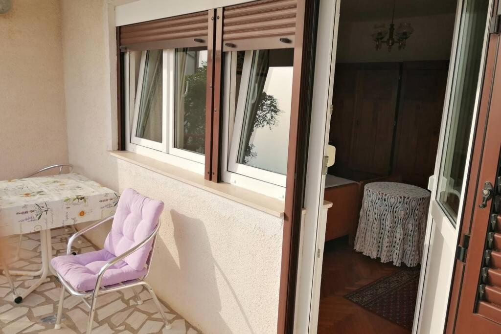 Spacious 2-Room Apartment With Beautiful Sea View ツリクヴェニツァ エクステリア 写真
